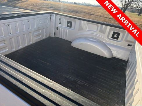 Used 2015 Ford F150 Lariat w/ Equipment Group 501A Mid image 4