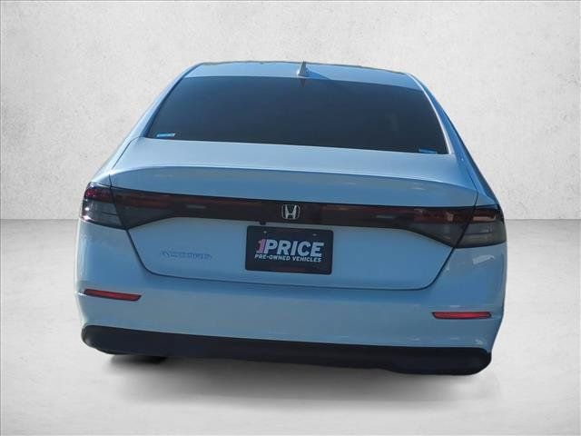 Used 2025 Honda Accord LX image 7