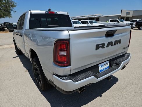 Used 2026 RAM 1500 Express AWD/4WD image 5
