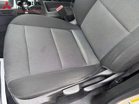 Used 2024 Chevrolet Colorado W/T RWD image 20