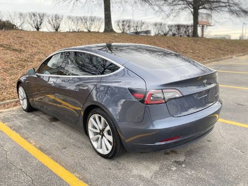 Used 2020 Tesla Model 3 Long Range image 4