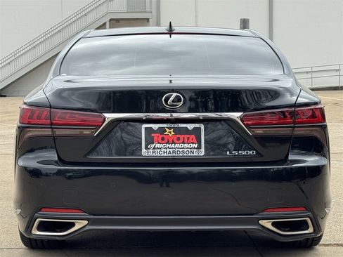 Used 2021 Lexus LS 500 w/ Accessory Package (Z2) image 5