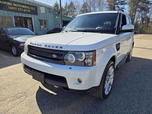 Used 2013 Land Rover Range Rover Sport HSE AWD/4WD image 4