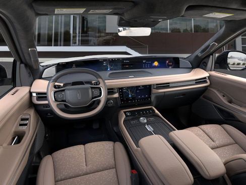 New 2025 Lincoln Navigator L Black Label image 9