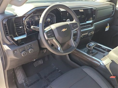 New 2026 Chevrolet Silverado 1500 LT image 15
