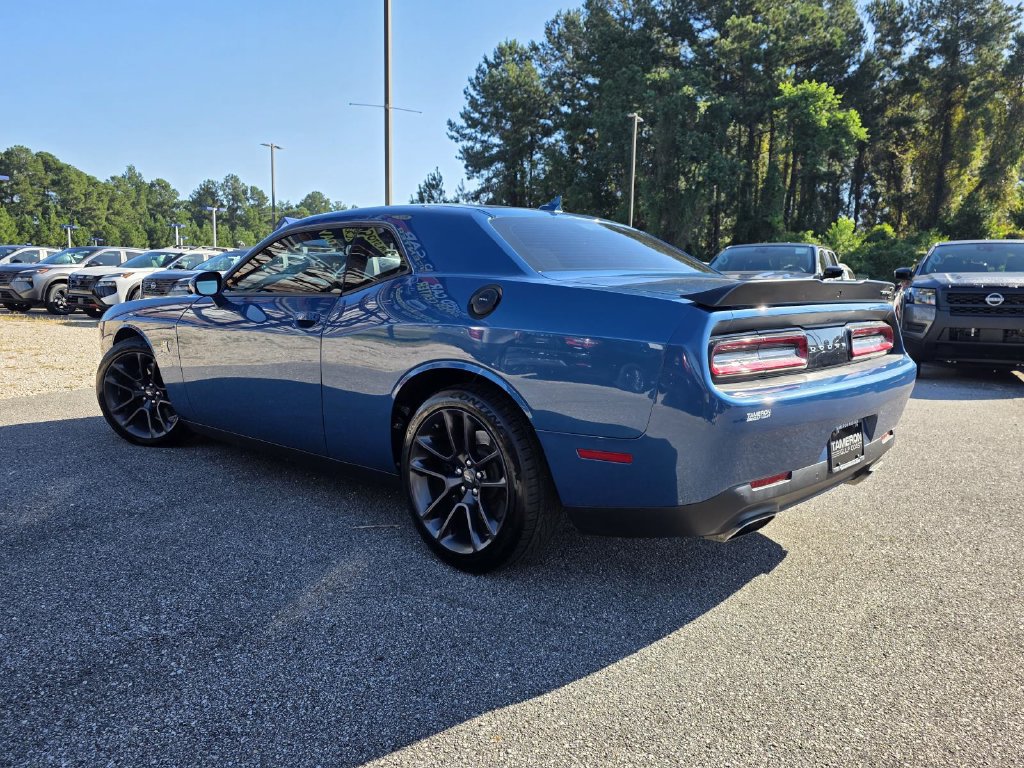 Used 2021 Dodge Challenger R/T Scat Pack RWD image 4