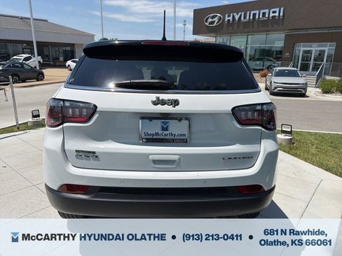 Used 2022 Jeep Compass Limited AWD/4WD image 14
