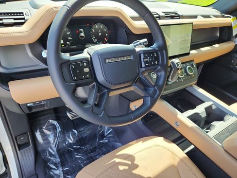 New 2025 Land Rover Defender 110 V8 image 14