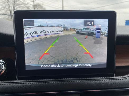 Used 2021 Lincoln Corsair Reserve image 29