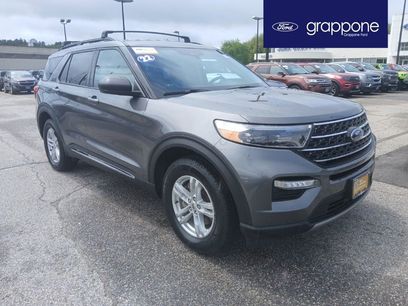 Certified 2022 Ford Explorer XLT w/ Equipment Group 202A