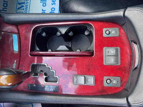 Used 2012 Lexus LS 460 AWD w/ Comfort Pkg image 20