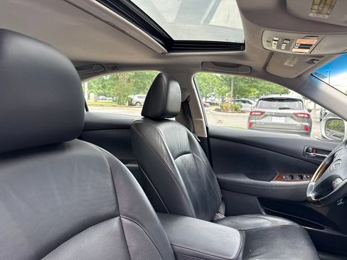 Used 2010 Lexus ES 350 FWD image 10