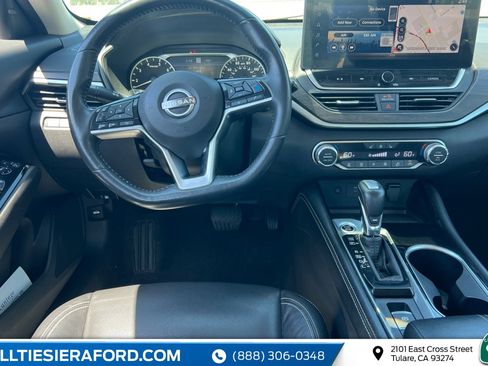 Used 2023 Nissan Altima 2.5 SL image 19