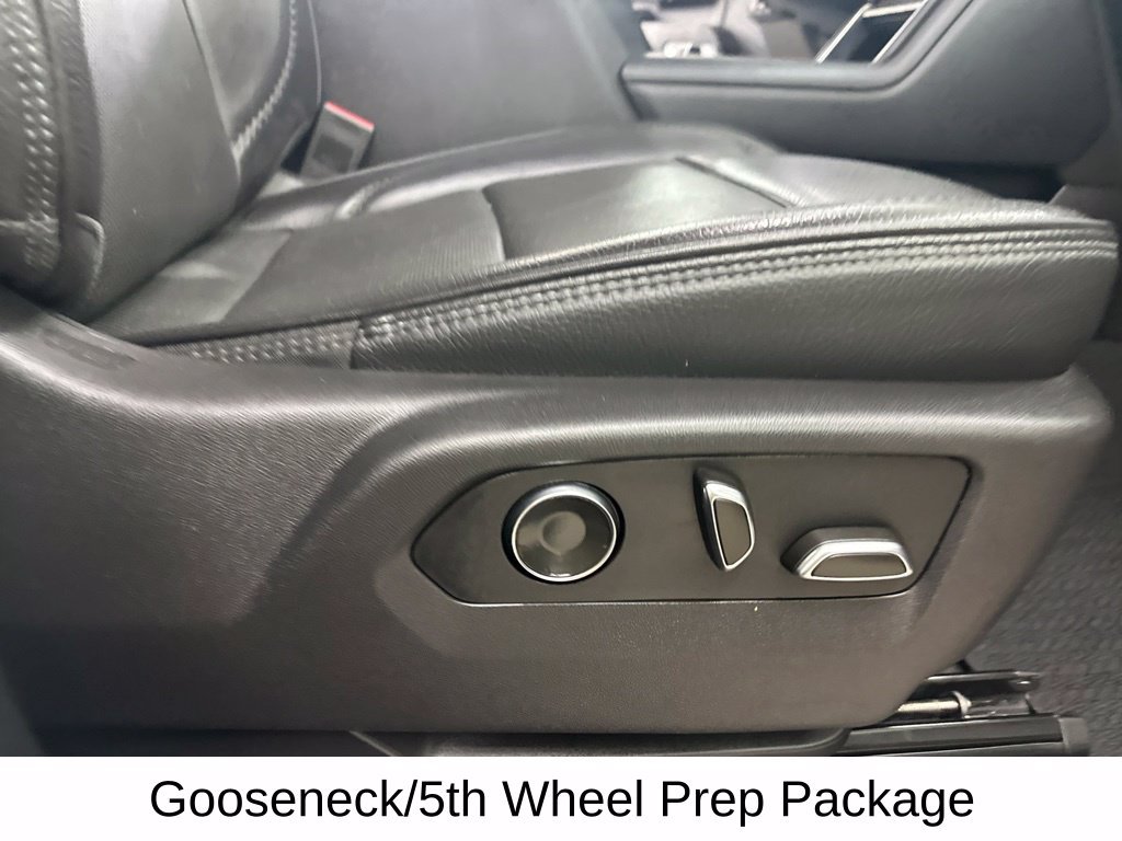 Used 2024 GMC Sierra 2500 Denali w/ Technology Package AWD/4WD image 22