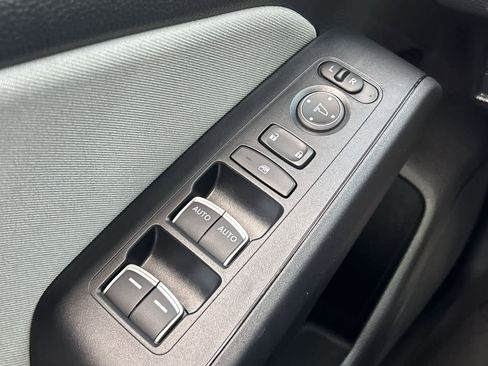 Certified 2023 Honda Civic LX image 31