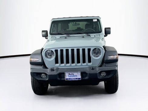 Used 2023 Jeep Wrangler Sport S image 2