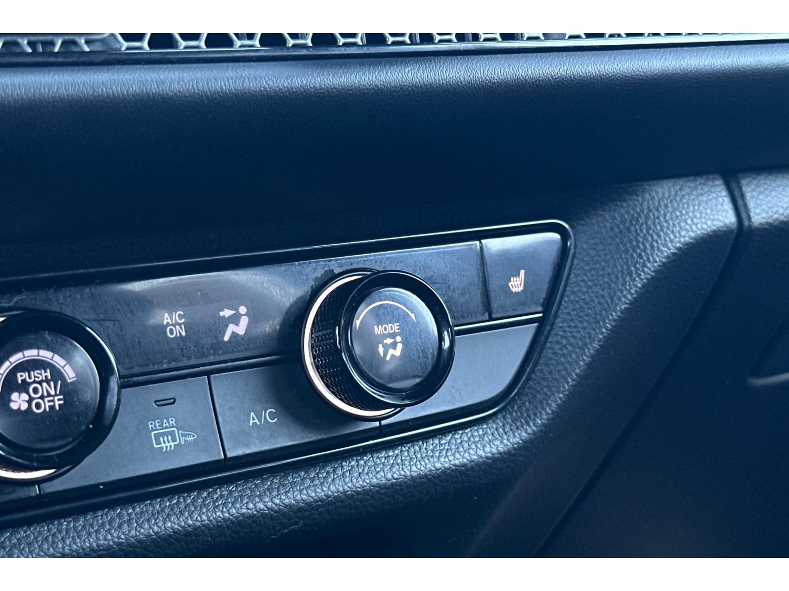Used 2025 Honda HR-V Sport image 30