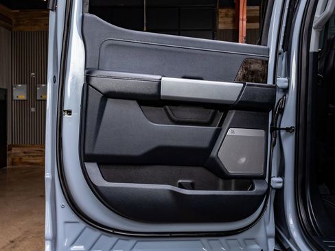 Used 2024 Ford F250 Lariat w/ Sport Appearance Package image 37