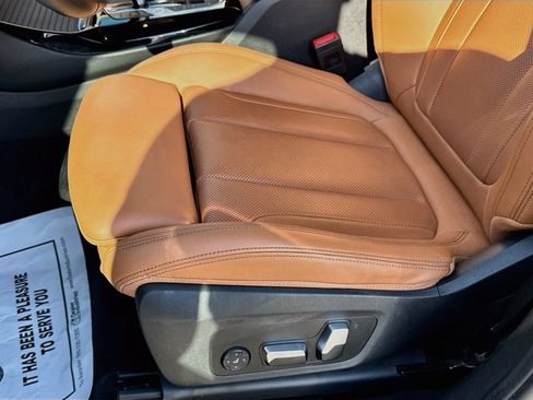 Used 2022 BMW X3 sDrive30i w/ M Sport Package 2 RWD image 23