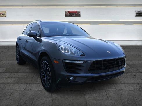 Used 2015 Porsche Macan S image 1