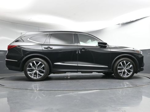 Used 2023 Acura MDX FWD w/ Technology Package image 27