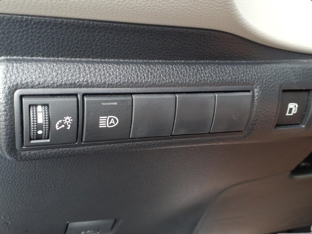 Used 2024 Toyota Corolla LE FWD image 21
