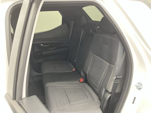 Used 2024 Hyundai Santa Cruz SEL AWD/4WD image 9