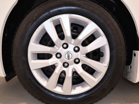 Used 2015 Nissan Altima 2.5 S w/ Power Driver Seat Package FWD image 31