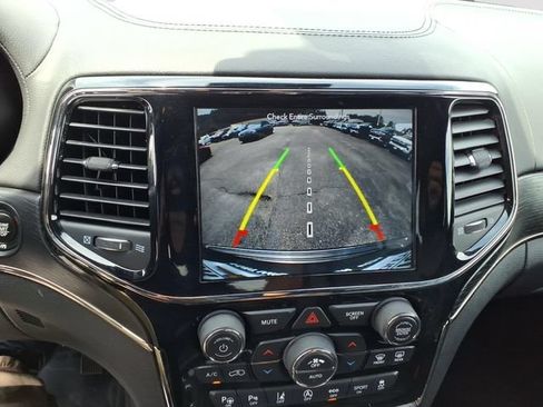 Used 2019 Jeep Grand Cherokee High Altitude AWD/4WD image 24