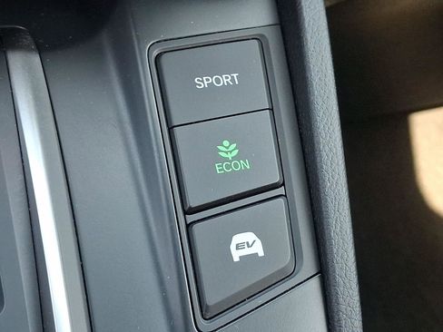 Used 2022 Honda CR-V Touring image 23