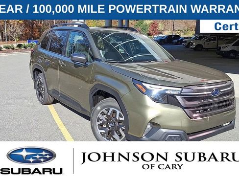 Used 2026 Subaru Forester Premium image 2