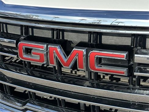 Used 2021 GMC Yukon SLT image 29