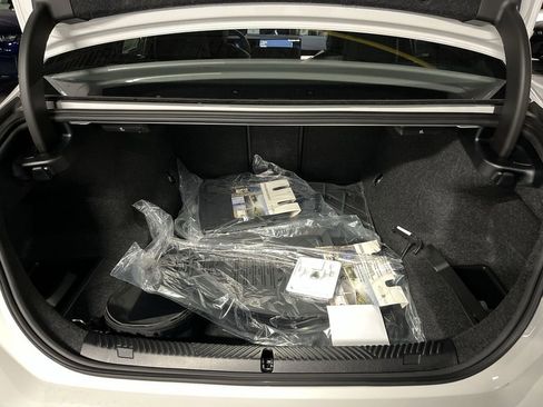 New 2026 BMW 540i xDrive w/ M Sport Package image 24