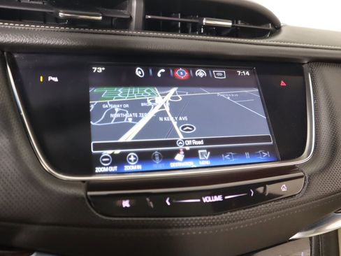 Used 2017 Cadillac XT5 Luxury image 7