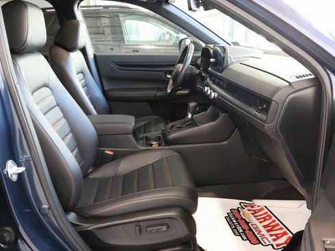 Used 2025 Honda CR-V Sport-L image 34