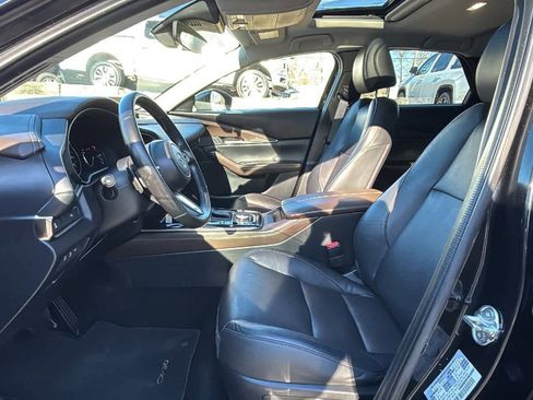 Used 2023 MAZDA CX-30 AWD 2.5 S w/ Premium Package image 23