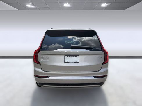New 2026 Volvo XC90 T8 Ultra w/ Protection Package AWD/4WD image 10