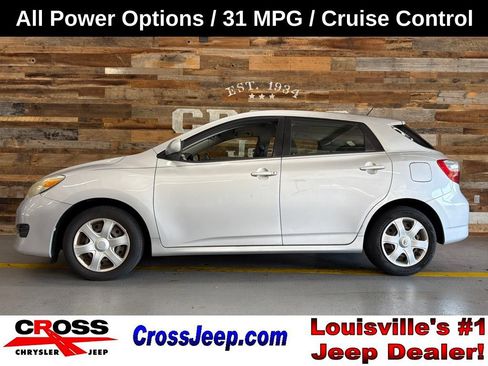 Used 2009 Toyota Matrix w/ PWR Pkg FWD image 1