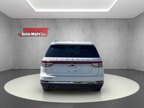 Used 2021 Lincoln Aviator Reserve RWD image 7