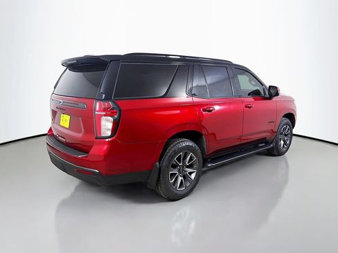 Used 2021 Chevrolet Tahoe Z71 w/ Luxury Package AWD/4WD image 6