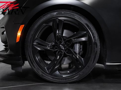 Used 2022 Chevrolet Camaro SS RWD image 13