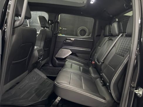Used 2026 GMC Sierra EV Denali AWD/4WD image 28