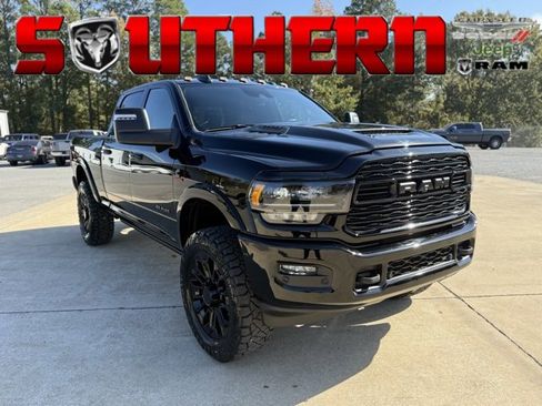 Used 2024 RAM 2500 Limited image 7