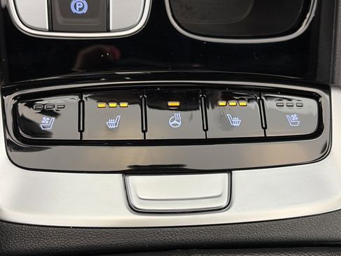 Used 2024 Hyundai Santa Cruz Limited image 25