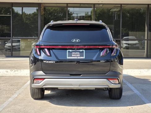 Used 2025 Hyundai Tucson SEL FWD image 7