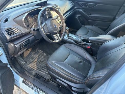 Used 2023 Subaru Crosstrek 2.0i Premium w/ Popular Package #3 image 11