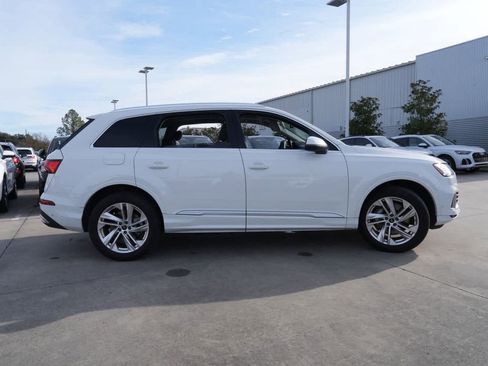 Used 2024 Audi Q7 3.0T Premium Plus image 4