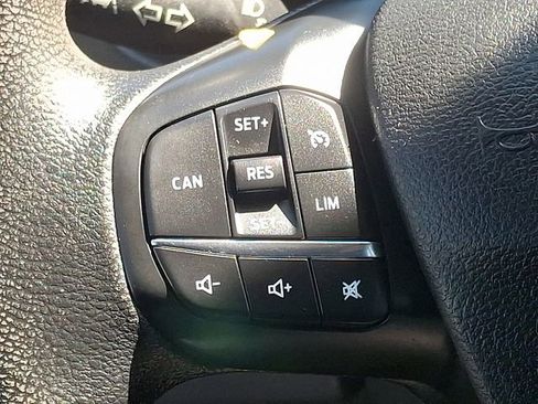 Used 2021 Ford Transit 350 XLT RWD image 25