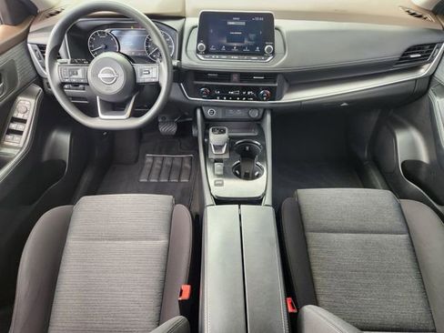 Used 2023 Nissan Rogue SV FWD image 20