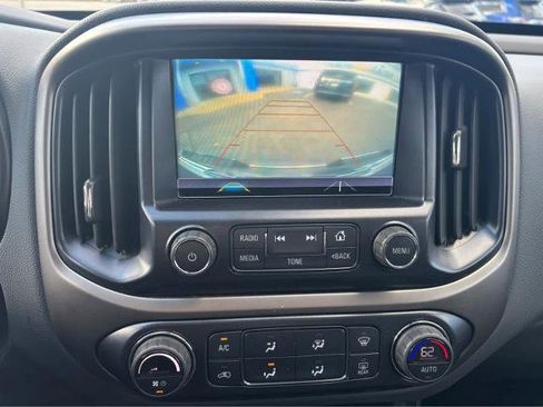 Used 2018 Chevrolet Colorado Z71 image 21